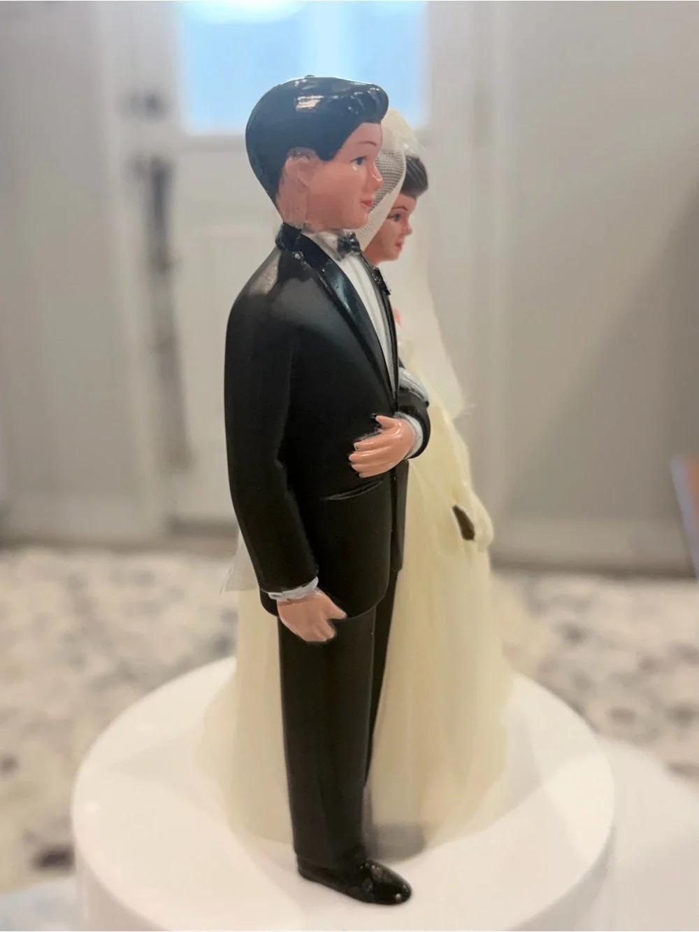 Vintage Wilton Bride & Groom Wedding Cake Topper Veil Plastic White Black 1988